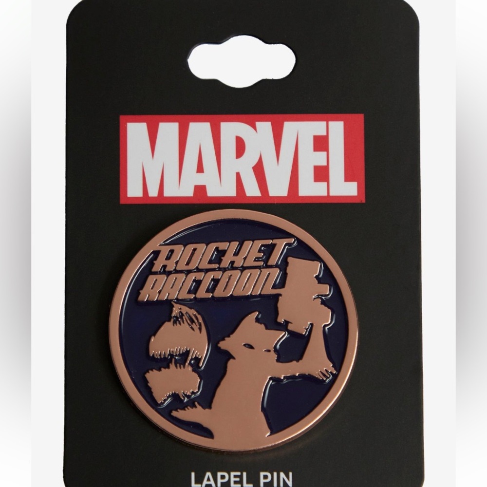 Marvel Guardians of the Galaxy Rocket Raccoon Circular Enamel Pin BoxLunch Exc.‎